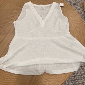 Banana Republic Sleeveless Malibu Tee